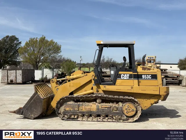 Image of Caterpillar 953C equipment image 2