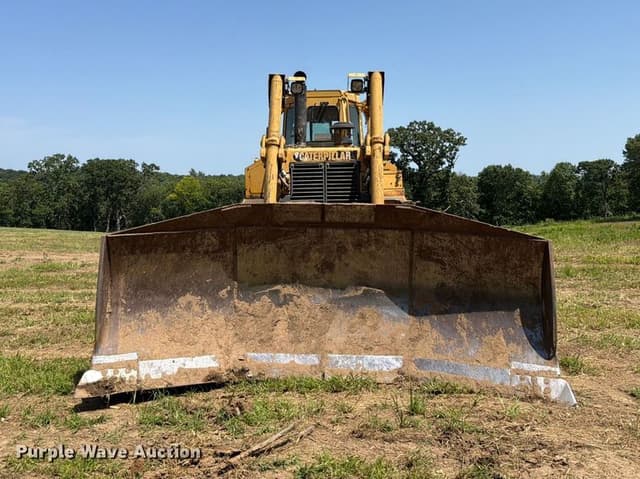 Image of Caterpillar D8N equipment image 1