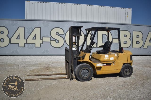 Image of Caterpillar DP40 equipment image 3