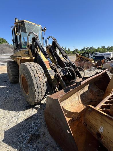 Image of Caterpillar IT28F equipment image 4