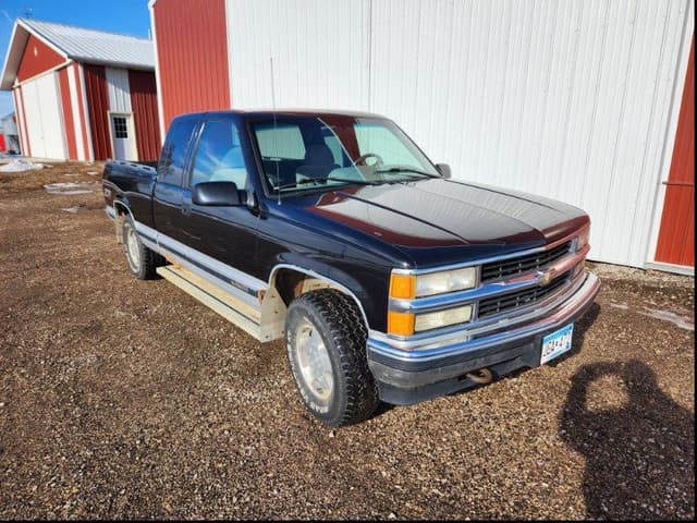 Image of Chevrolet 1500 equipment image 1