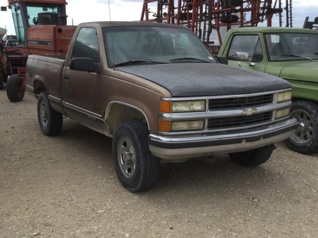 Image of Chevrolet 1500 equipment image 1