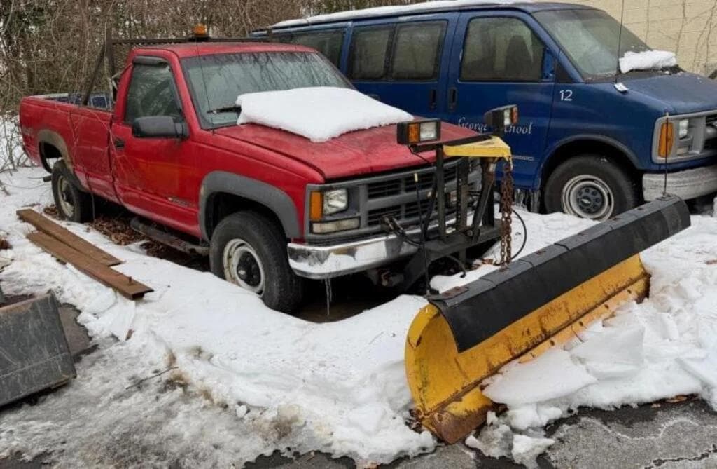 Image of Chevrolet 2500 Primary image