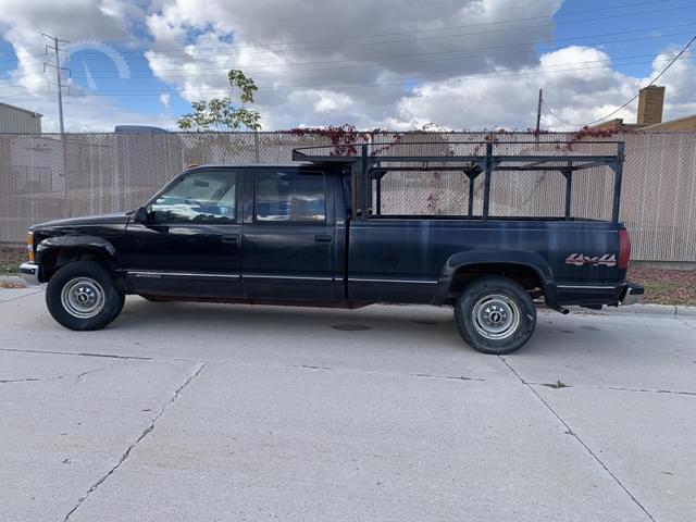 Image of Chevrolet 3500 equipment image 1