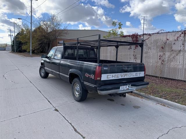 Image of Chevrolet 3500 equipment image 2