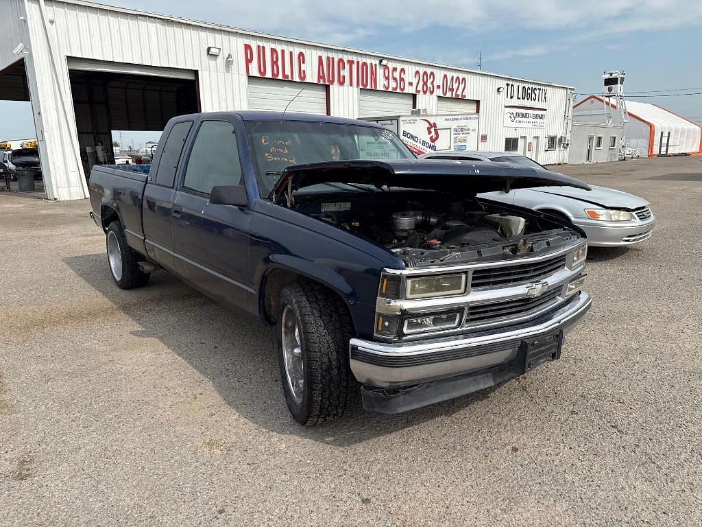 Image of Chevrolet C1500 Primary image