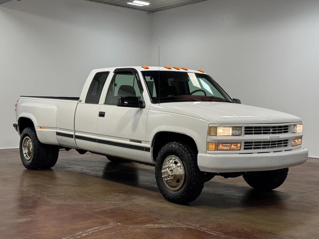 Image of Chevrolet 3500 Primary image