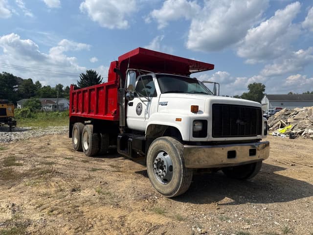 Image of Chevrolet C70 equipment image 1
