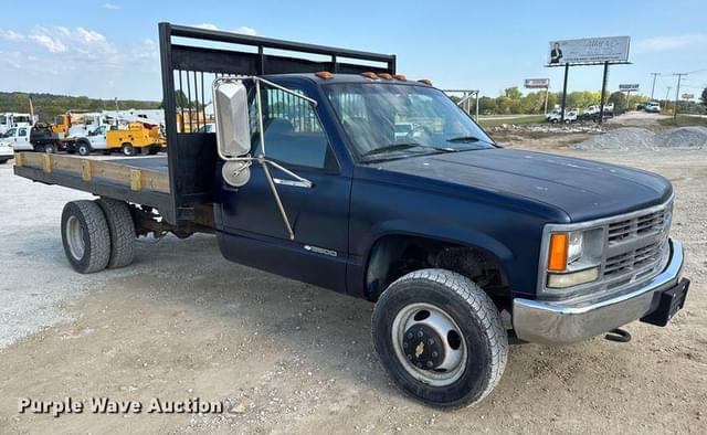 Image of Chevrolet C3500 equipment image 2