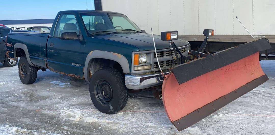 Image of Chevrolet GMT400 Primary image