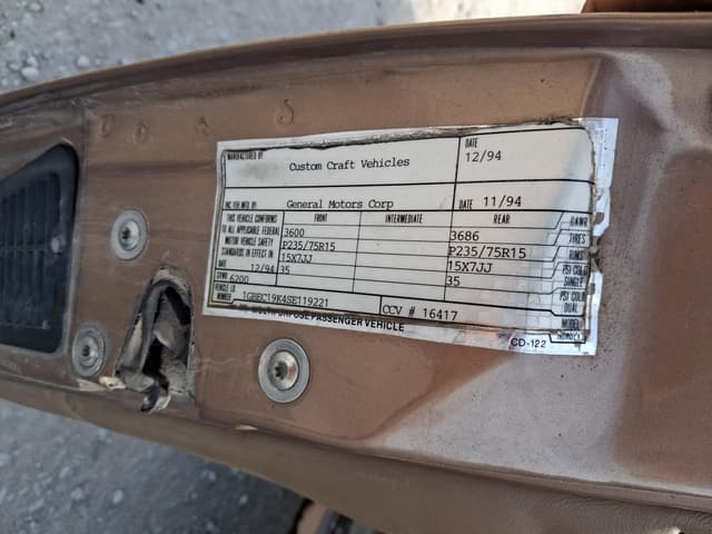 Image of Chevrolet Silverado equipment image 3