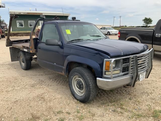 Image of Chevrolet K2500 equipment image 1