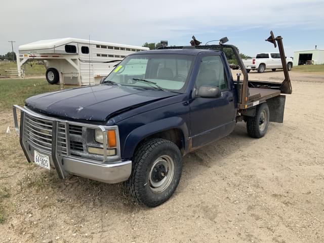Image of Chevrolet K2500 equipment image 4