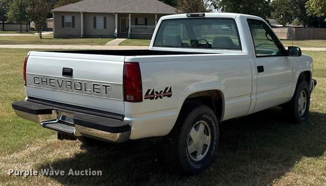 Image of Chevrolet K1500 equipment image 4