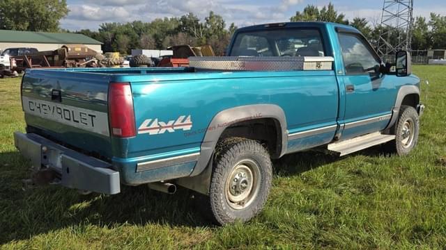 Image of Chevrolet K2500 equipment image 4