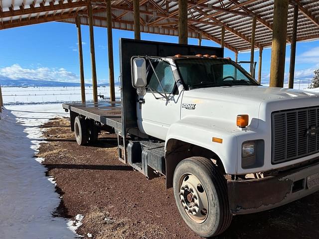 Image of Chevrolet Kodiak C6500 equipment image 2