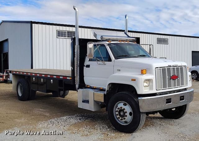 Image of Chevrolet C6500 equipment image 2