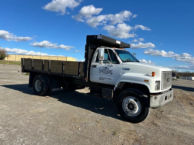 Image of Chevrolet Kodiak equipment image 4