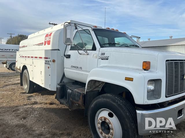 Image of Chevrolet Kodiak equipment image 1