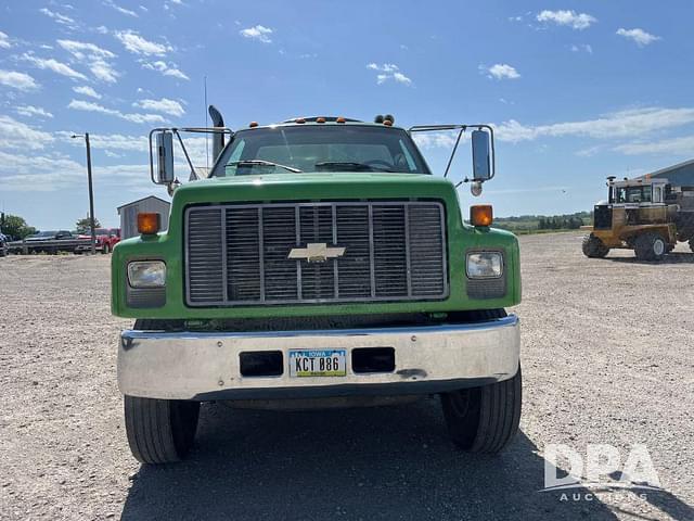 Image of Chevrolet Kodiak equipment image 3