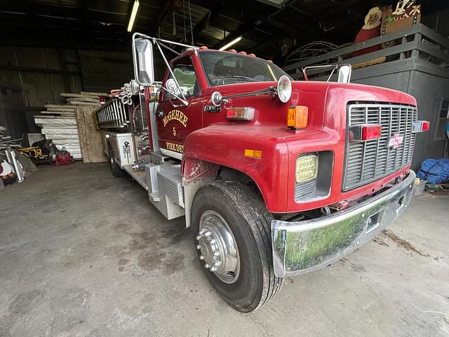 Image of Chevrolet Kodiak equipment image 1