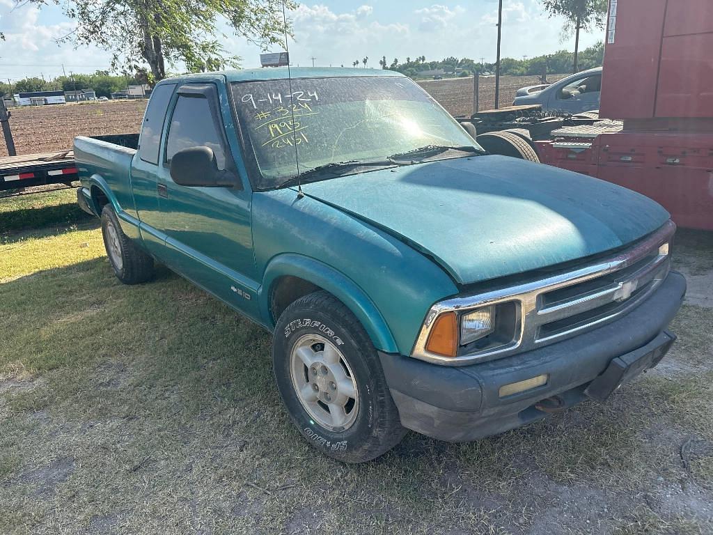 Image of Chevrolet S10 Primary image