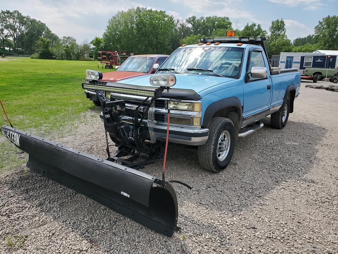 Image of Chevrolet 3500 Primary image