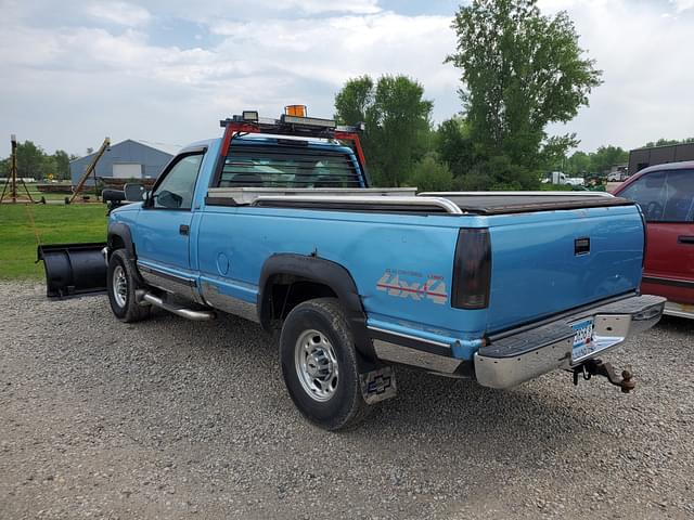 Image of Chevrolet 3500 equipment image 3