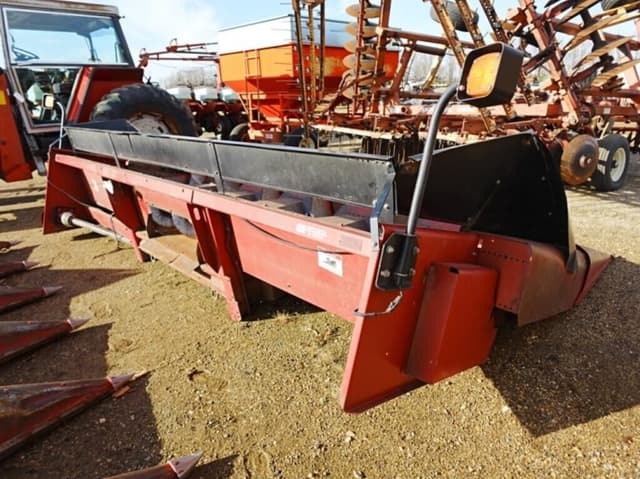 Image of Case IH 1063 equipment image 3