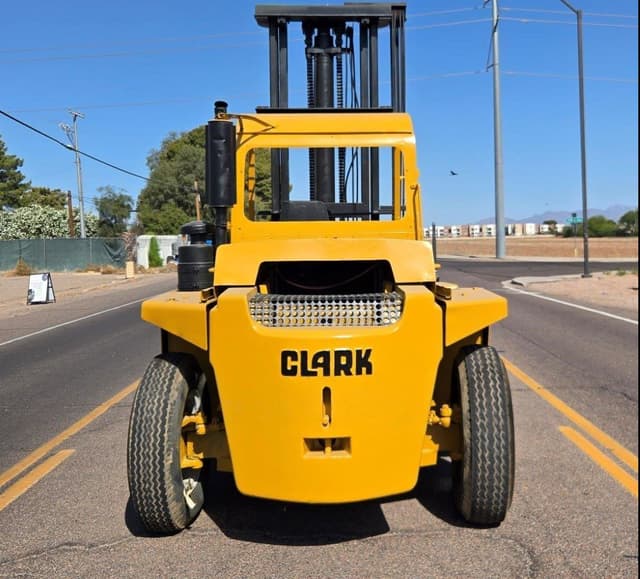 Image of Clark CHY160D equipment image 3