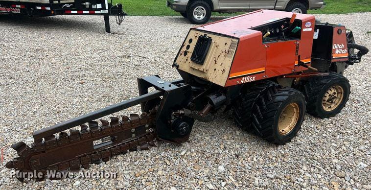 SOLD - 1995 Ditch Witch 410SX Lot No. NI9015 Construction with