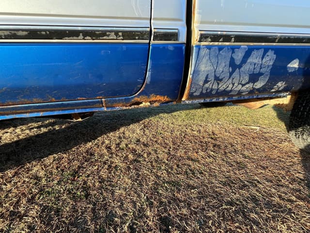 Image of Dodge Ram 2500 equipment image 4