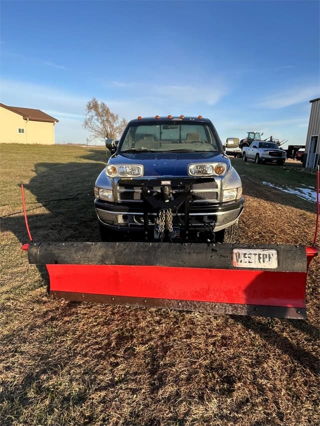 Image of Dodge Ram 2500 equipment image 1