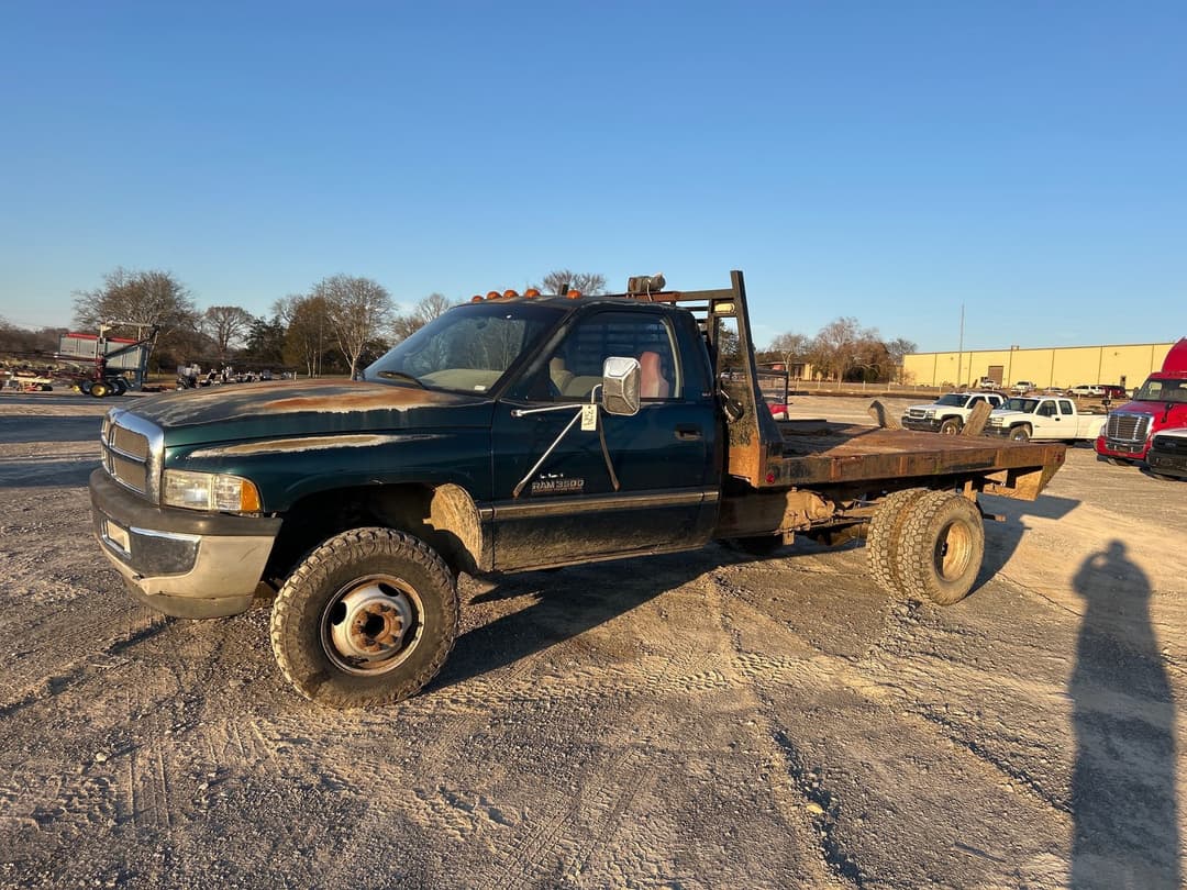 Image of Dodge Ram 3500 Primary image