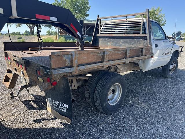 Image of Dodge Ram 3500 equipment image 4