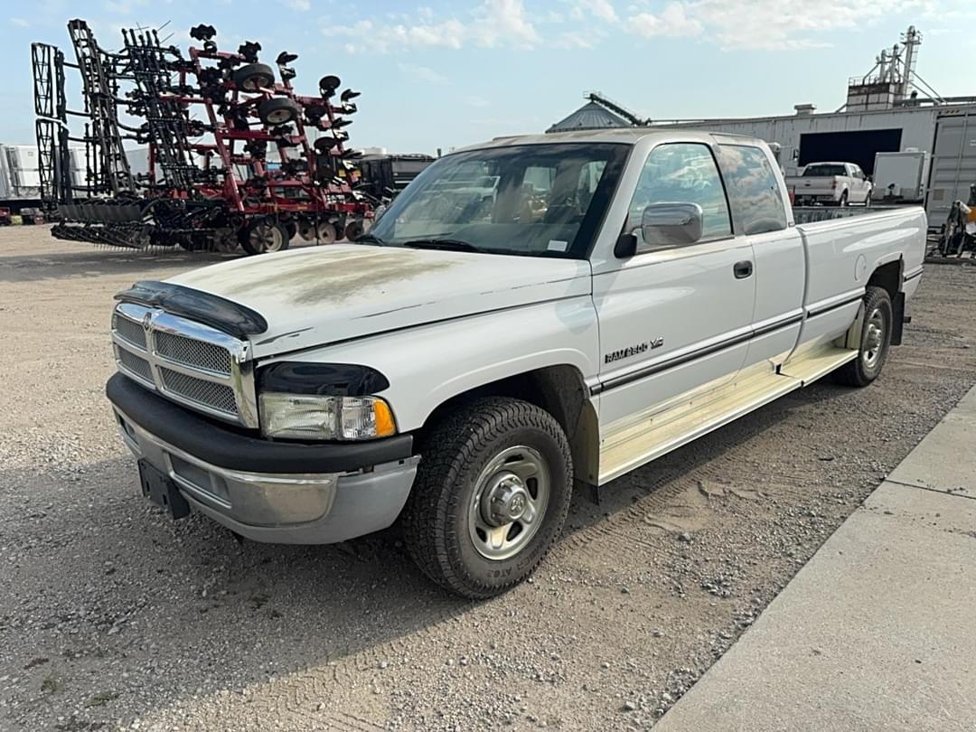 Image of Dodge Ram 2500 Primary image