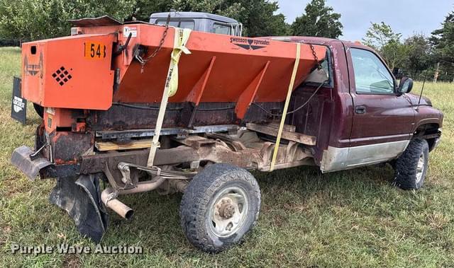 Image of Dodge Ram 2500 equipment image 3