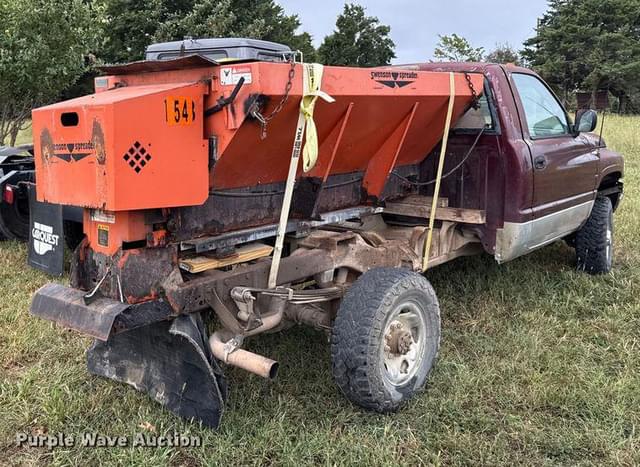 Image of Dodge Ram 2500 equipment image 4