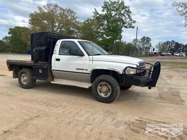 Image of Dodge Ram 2500 equipment image 1