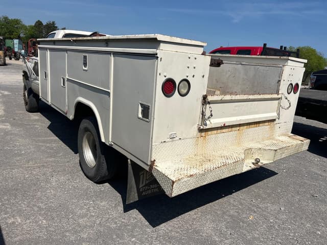 Image of Dodge Ram 3500 equipment image 3