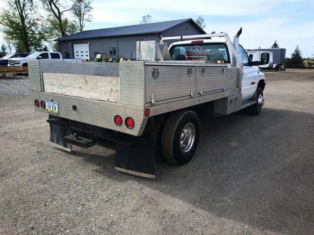 Image of Dodge Ram 3500 equipment image 3