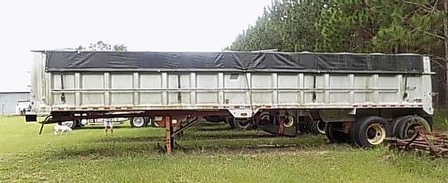 Image of East Dump Trailer equipment image 1
