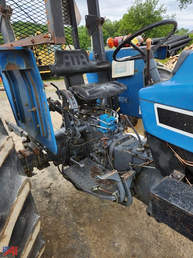 Image of Ford 4630 equipment image 4