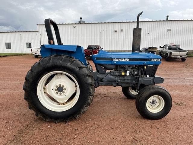 Image of Ford 5610 equipment image 3