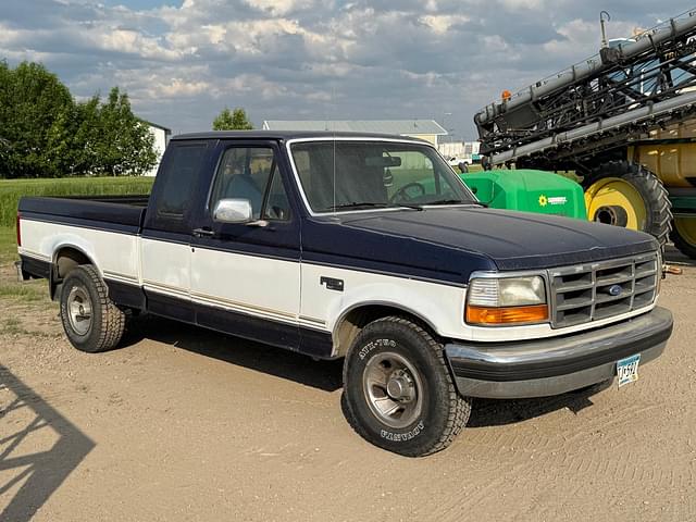 Image of Ford F-150 equipment image 1