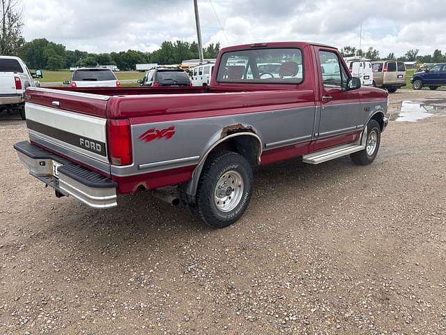 Image of Ford F-150 equipment image 4