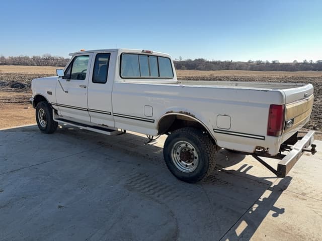 Image of Ford F-250 equipment image 4