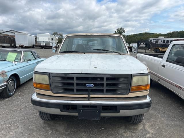Image of Ford F-250 equipment image 1