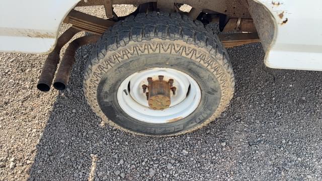 Image of Ford F-250 equipment image 4