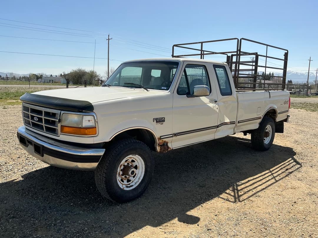 Image of Ford F-250 Primary image